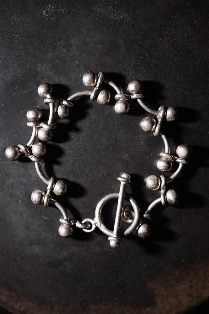 Vintage silver modern bracelet