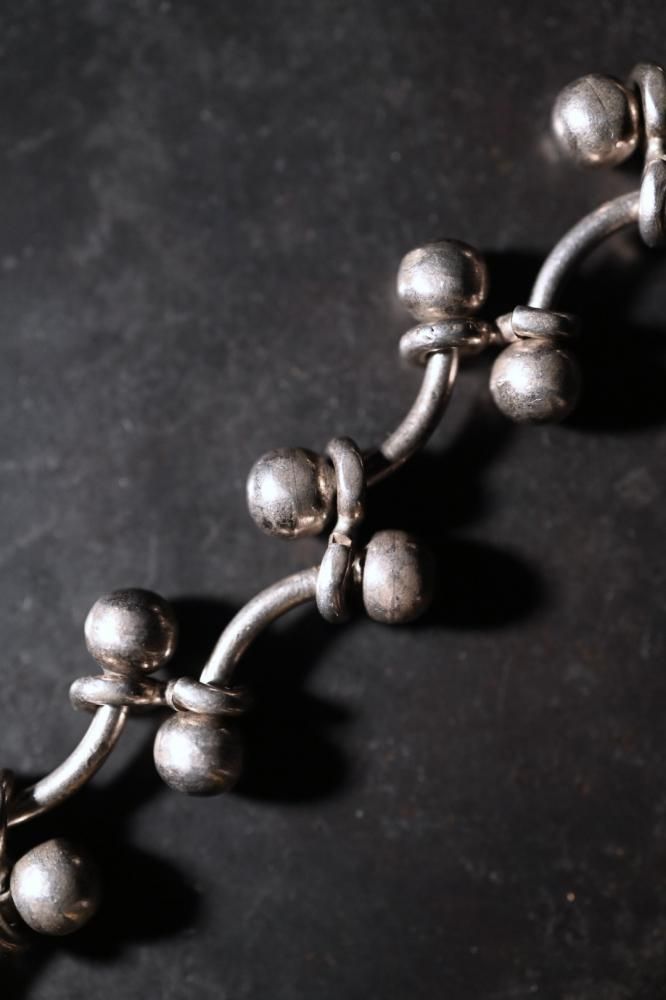 Vintage silver modern bracelet