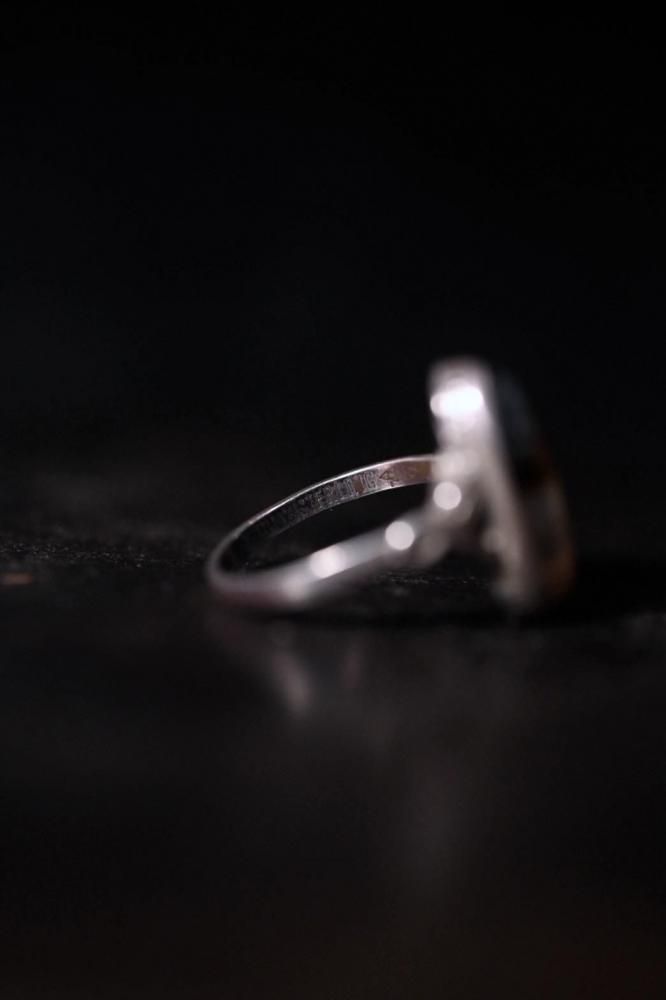 Vintage silver  agate ring 18