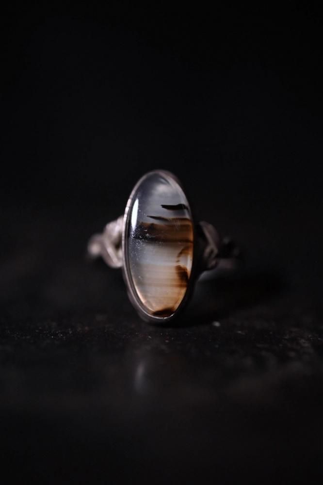 Vintage silver  agate ring 18