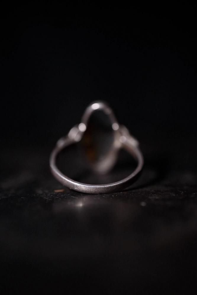 Vintage silver  agate ring 18