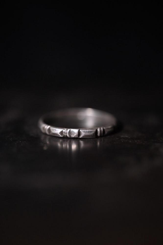 Vintage silver ring 16