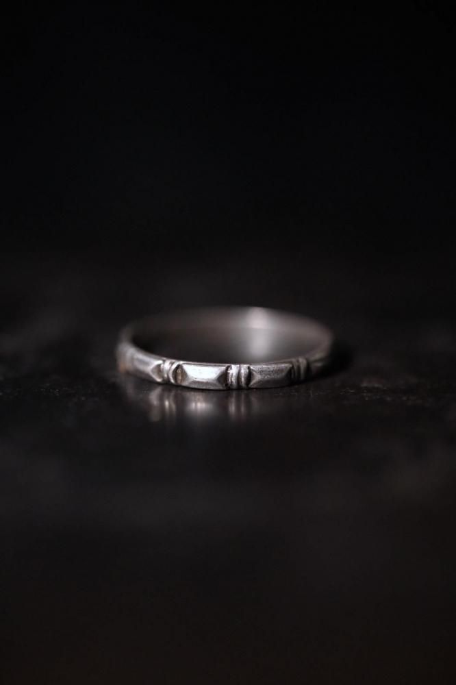 Vintage silver ring 16