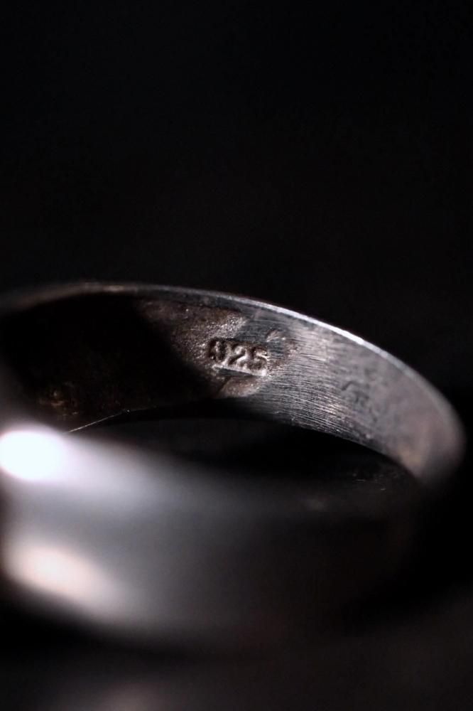 Vintage modern silver ring 16