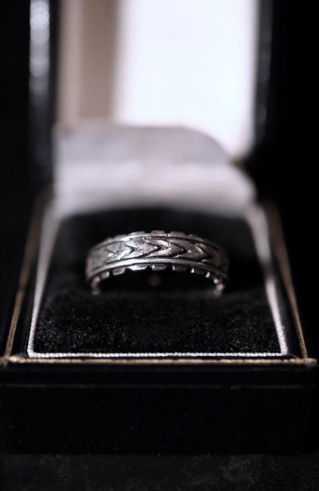Vintage silver ring 15