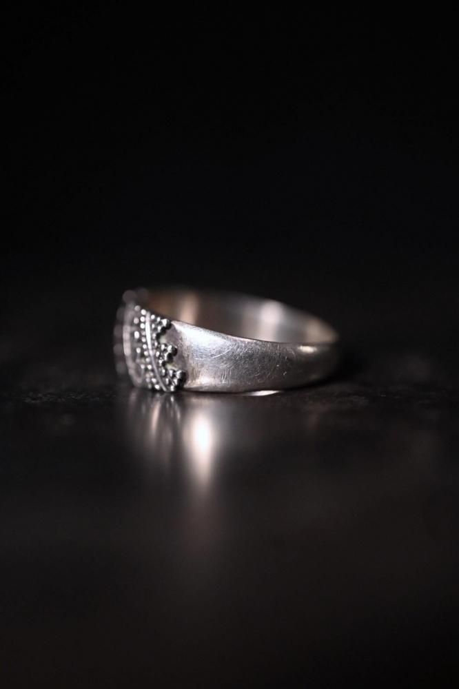 Vintage silver ring 12