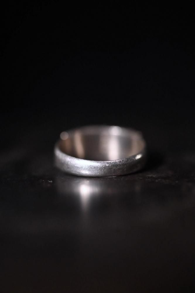 Vintage silver ring 12