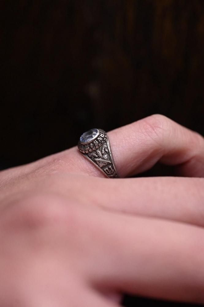 us 2001 silver college ring 9