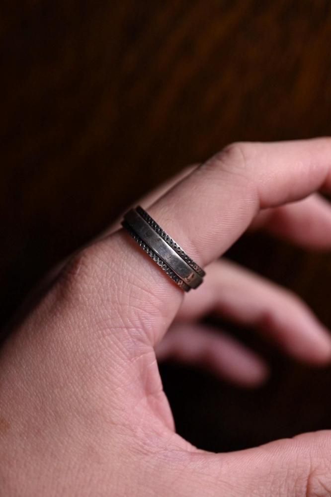 Vintage silver gimmick ring 21