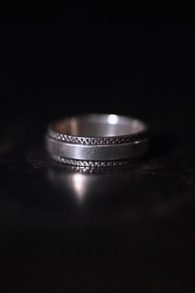 Vintage silver gimmick ring 21