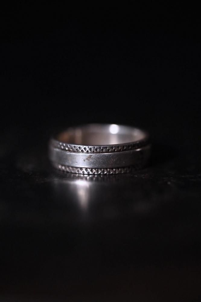 Vintage silver gimmick ring 21