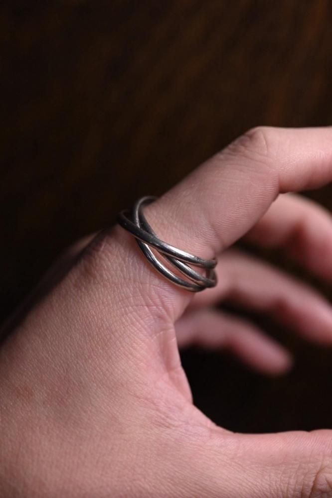 Vintage silver trinity ring 28��