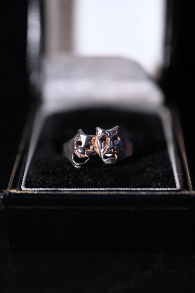 Vintage two face silver ring 9��