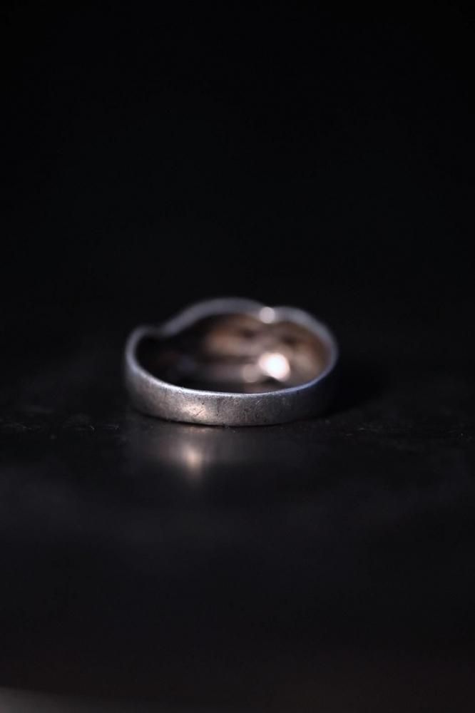 Vintage silver ring 16��