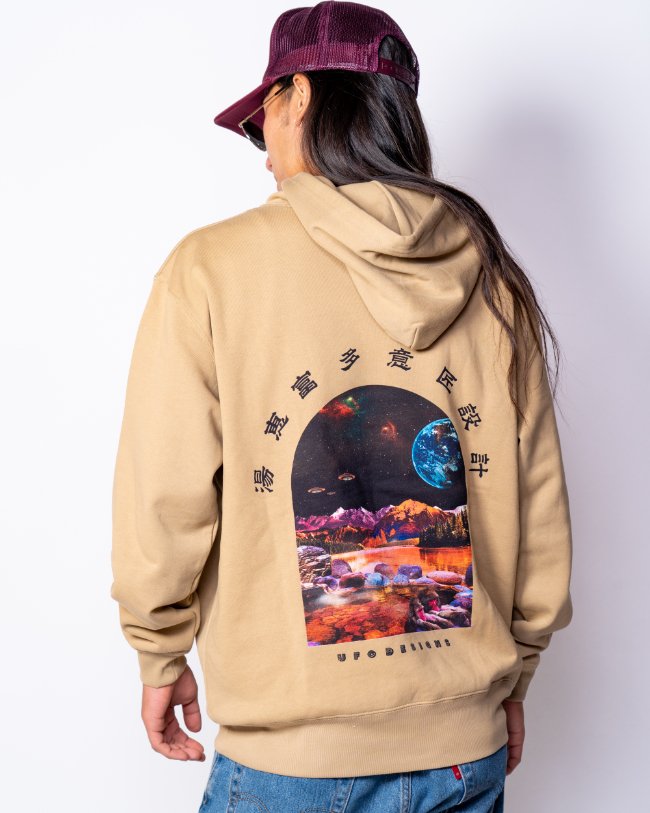 Uchu-Onsen Hoodie