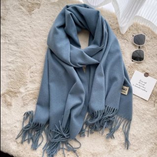 <img class='new_mark_img1' src='https://img.shop-pro.jp/img/new/icons50.gif' style='border:none;display:inline;margin:0px;padding:0px;width:auto;' />Cashmere touch winter stoles