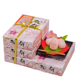 三段桜餅【季節限定】（10粒×3箱）
