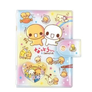 <img class='new_mark_img1' src='https://img.shop-pro.jp/img/new/icons59.gif' style='border:none;display:inline;margin:0px;padding:0px;width:auto;' />【おひとり様1点まで】平成メモリーシャカシャカカプセルシールバインダー/なっとうちゃん