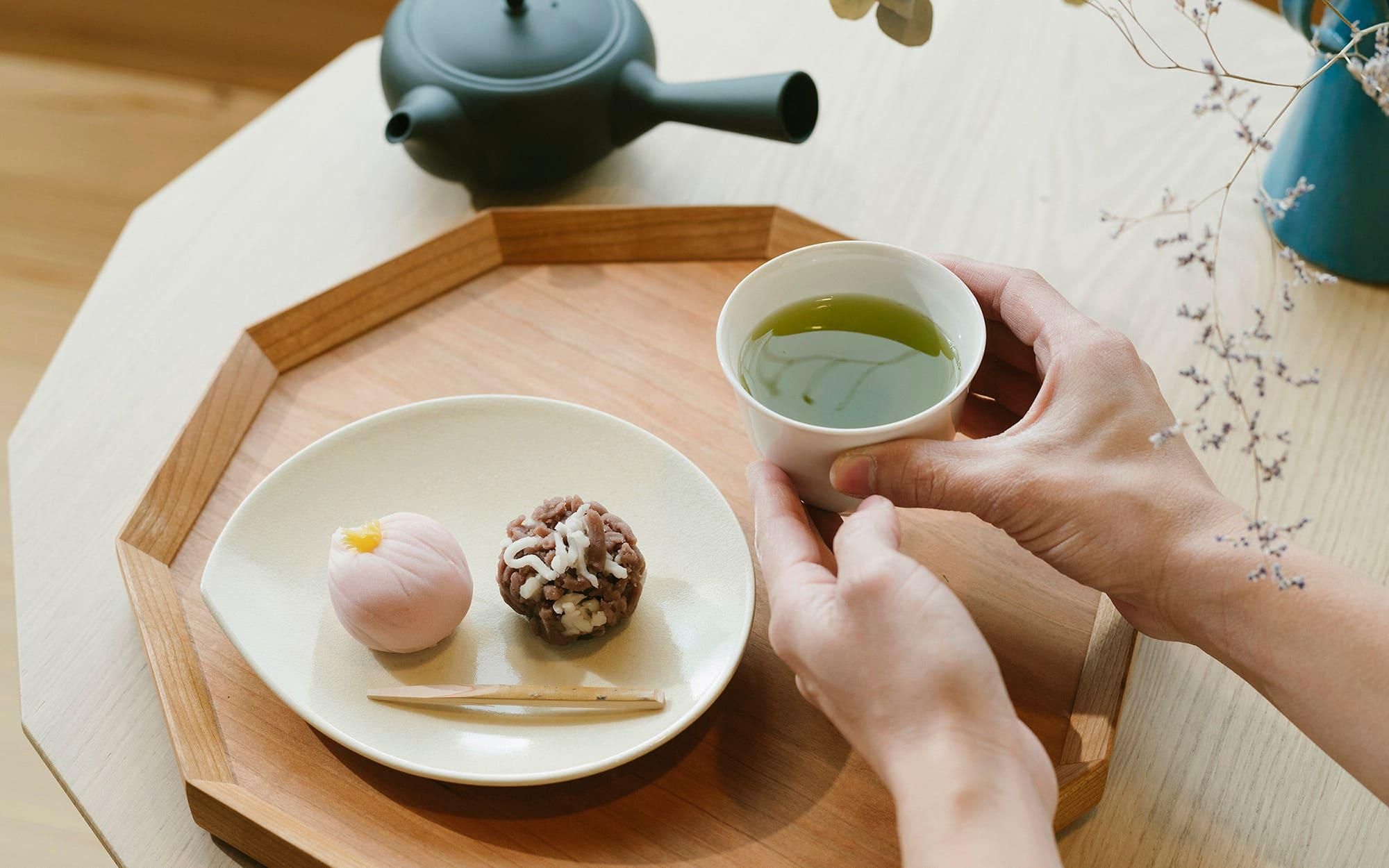 高麗後期　シノギ徳利 楽天市場】錫製 徳利 gekka ゲッカ とっくり [63030] (冷酒用