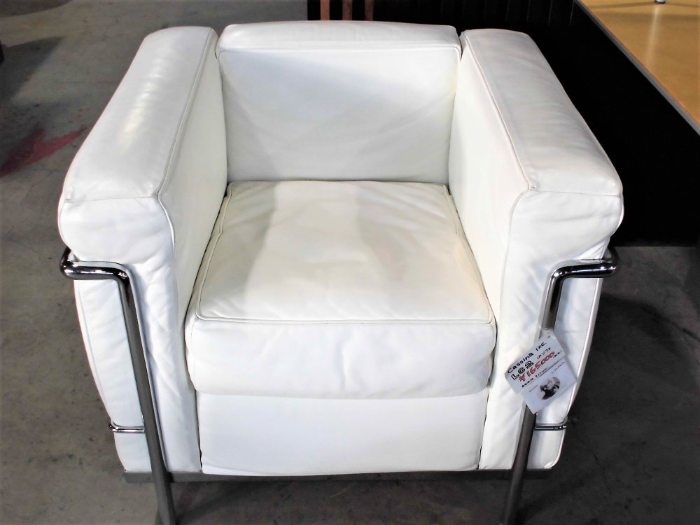 ☆Cassina カッシーナ LC2 ル・コルビュジエ 1Pソファ ホワイト - リサイクルギャラリーNEWS -online-