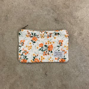 ORIGINAL TIMELESS ARTICLES<br/>VINTAGE FABRIC POUCH<br/>Orange Flowers