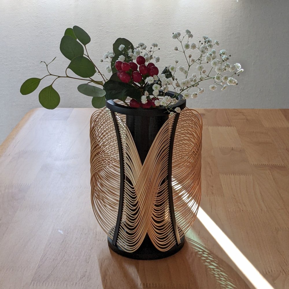 花器 木の葉（ツートン）- 竹細工 花生け 花入れ 花瓶 日本のお土産