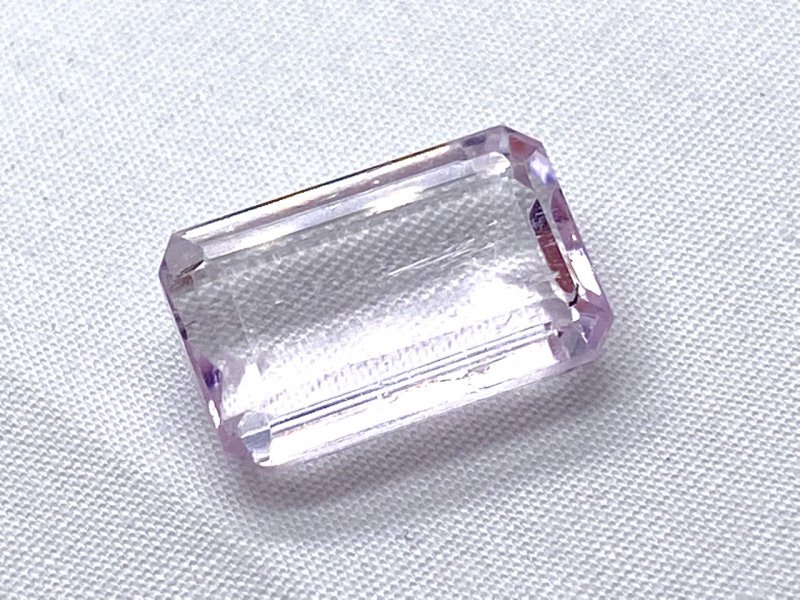 クンツァイト ルース 11.2ct 1個 天然石 パワーストーン No