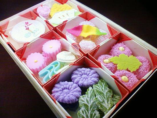 京都土産｜和菓子の土産、茶道のお菓子なら≪亀廣脇≫へ