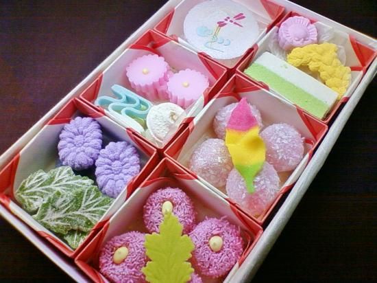 京都土産｜和菓子の土産、茶道のお菓子なら≪亀廣脇≫へ