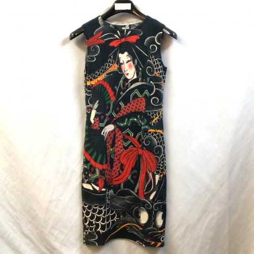 MOSCHINO  ⥹ åɥ쥹