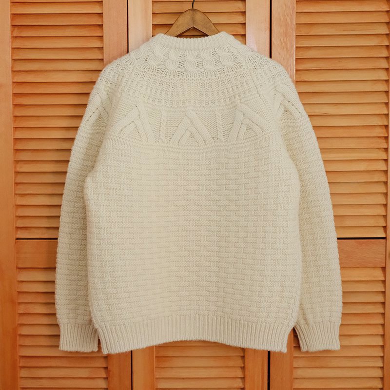 BATONER バトナー】SPREAD ARAN CREW NECK CARDIGAN NATURAL - in-and 