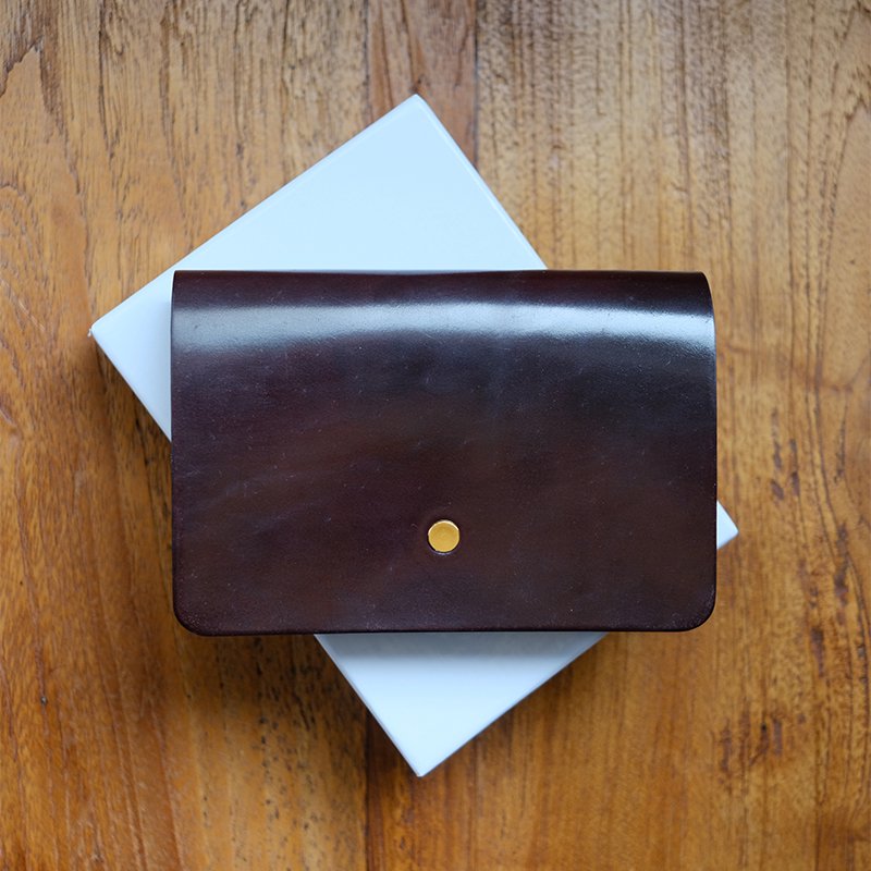 forme フォルメ】Hand wallet combi BURGUNDY - in-and-out(インアンド