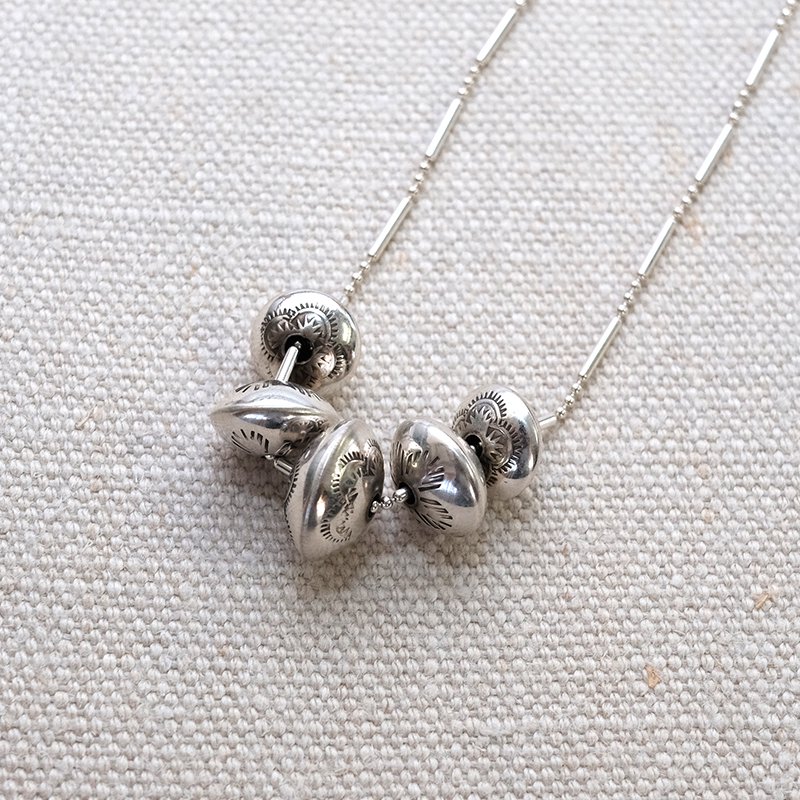 DINEH ǥ͡Navajo Pearl Necklace silver