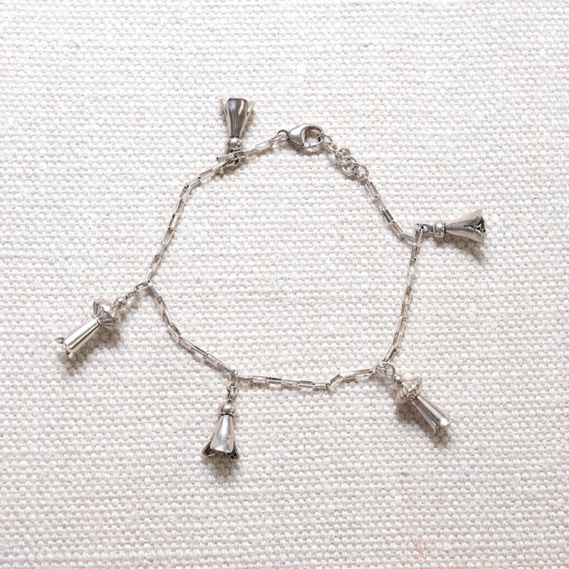 DINEH ǥ͡Metal Squash Blossom Bracelet silver