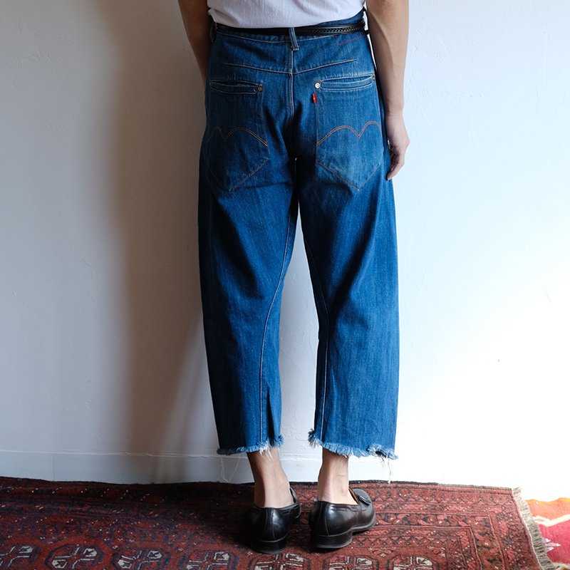 Levis RED リーバイスレッド】1st comfort pants INDIGO - in-and-out ...