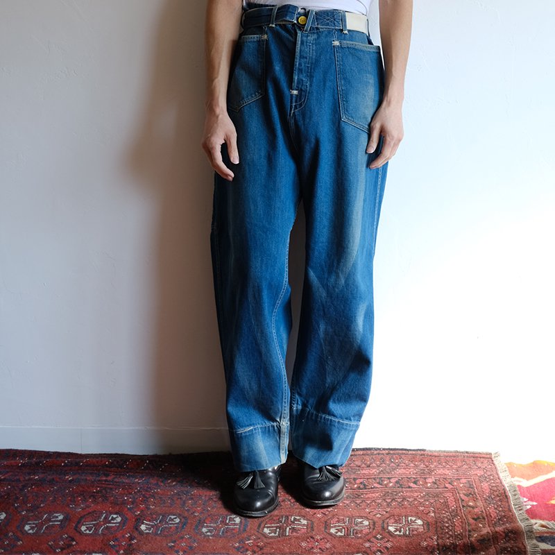 Levis RED リーバイスレッド】HOWARD INDIGO - in-and-out(インアンド 