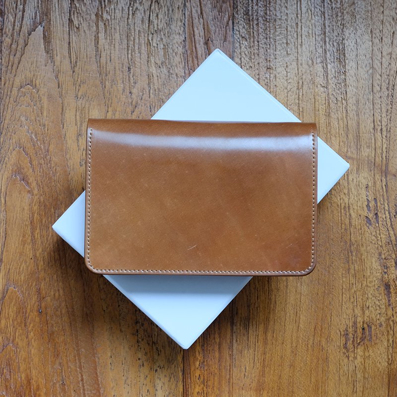 forme フォルメ】Hand wallet CIGAR - in-and-out(インアンドアウト)