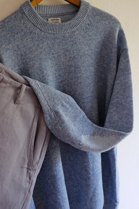 MAATEE&SONS マーティーアンドサンズ】強撚SHETLAND 裏カシミヤ ひょっとこP/O SWEATER BLUE - in-and -out(インアンドアウト)