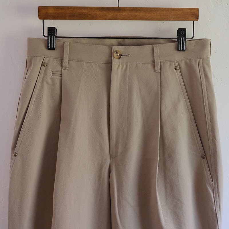 ULTERIOR アルテリア】WASHED CHAMBRAY GABARDINE WIDE PANTS GREY BEIGE -  in-and-out(インアンドアウト)