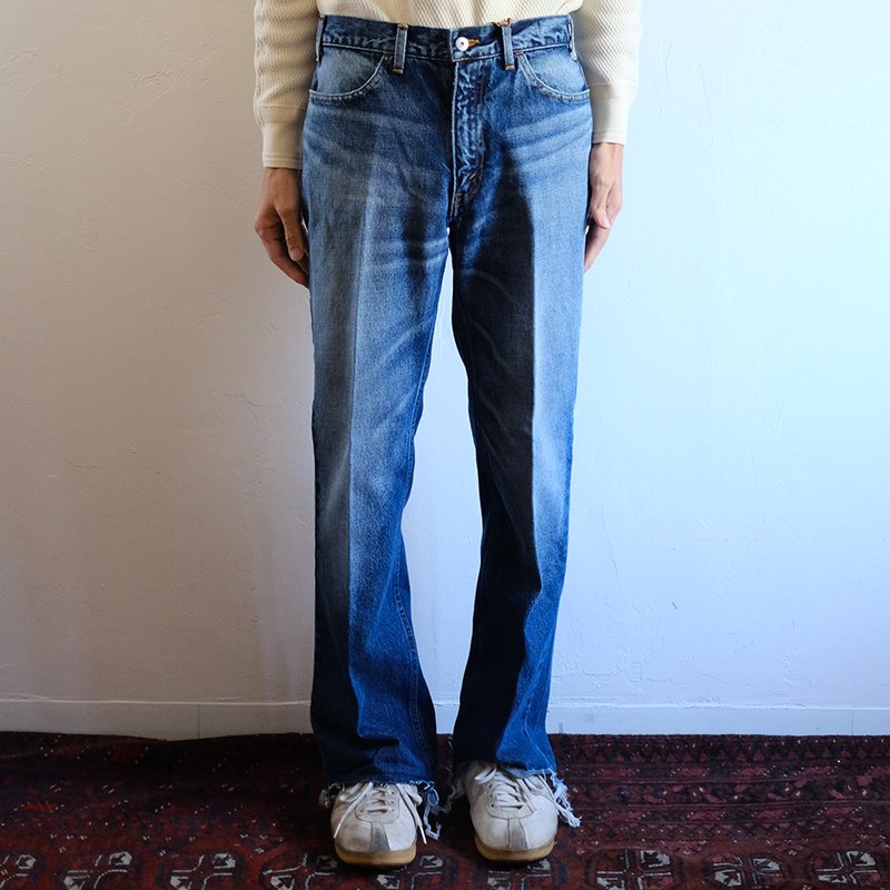 INSCRIRE アンスクリア】002 FLARE DENIM DARK BLUE USED - in-and-out