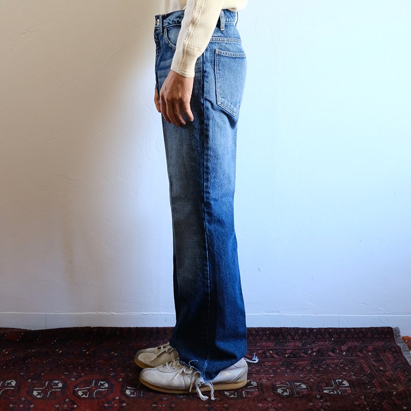 INSCRIRE アンスクリア】002 FLARE DENIM DARK BLUE USED - in-and-out