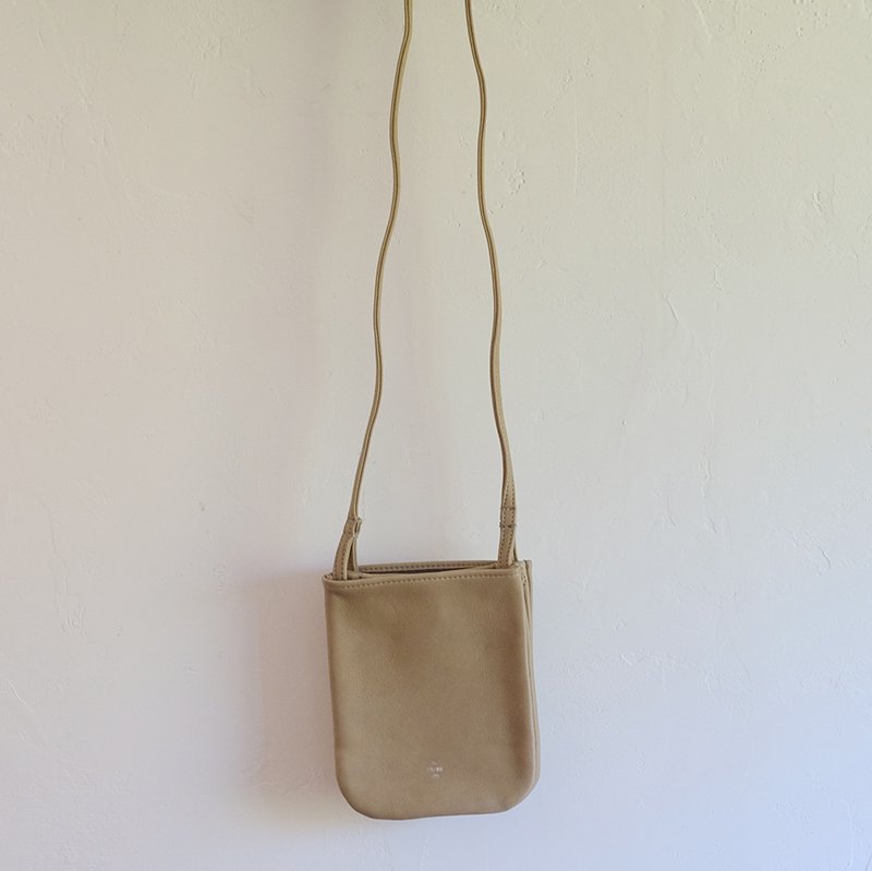 【20/80 トウェンティーエイティー】SHRINK LEATHER TWO BAGS SHOULDER GREY -  in-and-out(インアンドアウト)