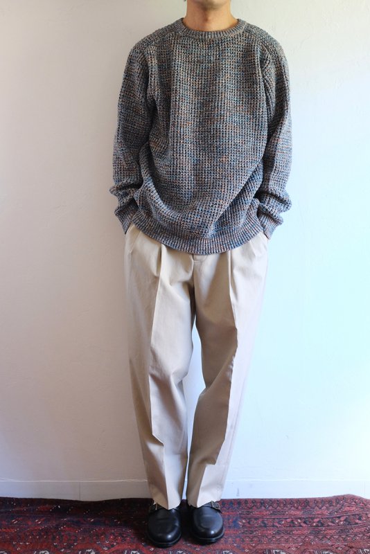 【bukht ブフト】CRAZY COLOR WAFFLE CREW SWEATER BLUE - in-and-out(インアンドアウト)