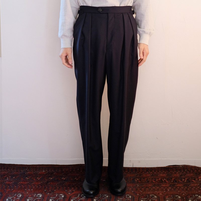 ULTERIOR アルテリア】SUPER FINE WOOL TOROPICAL TUCKED TROUSERS ...