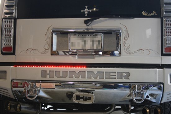 12V トラックテールゲートライトLED　ハイマウウントストップランプ　ハイラックス アメ車トラック