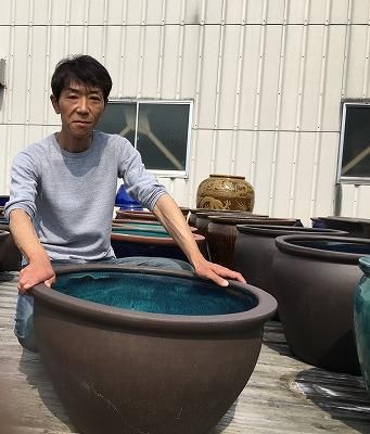 古代　黒釉　陶製水指　木箱付　横幅約20.5㎝　東Y6-0523① 古代 黒釉 陶製水指 木箱付 横幅約20.5㎝ 東Y6-0523①