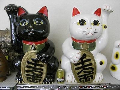 「ムッチー」　　　　　　　　招き猫　2体　福ネコ　常滑　とろとろガラス 招き猫 - 常滑焼 陶器 陶磁器 販売・通販 豊和製陶
