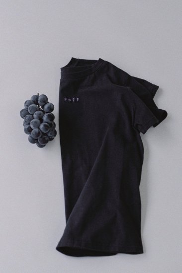 Minimal logo T-shirt/BlackPurple 