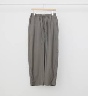 <img class='new_mark_img1' src='https://img.shop-pro.jp/img/new/icons5.gif' style='border:none;display:inline;margin:0px;padding:0px;width:auto;' />markaCOCOON WIDE EASY PANTS -TUMBLED WOOL TROPICAL- (GRAIGE)