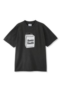 <img class='new_mark_img1' src='https://img.shop-pro.jp/img/new/icons5.gif' style='border:none;display:inline;margin:0px;padding:0px;width:auto;' />Insonnia PROJECTSSONIC YOUTH WASHING MACHINE TEE (BLACK)